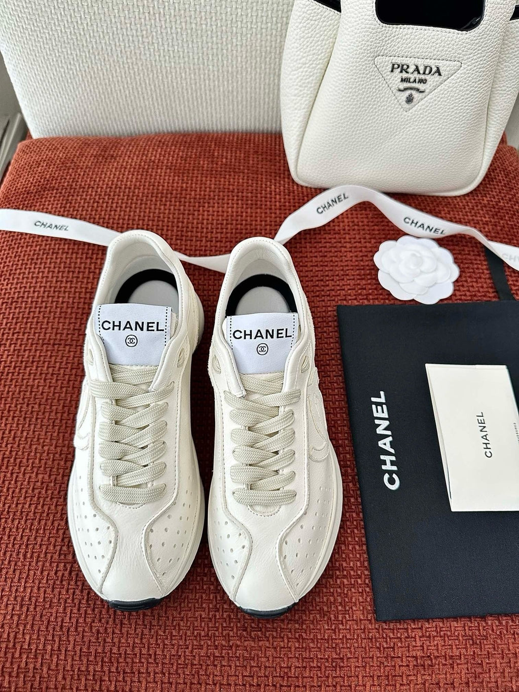 2025 Leather Sneakers