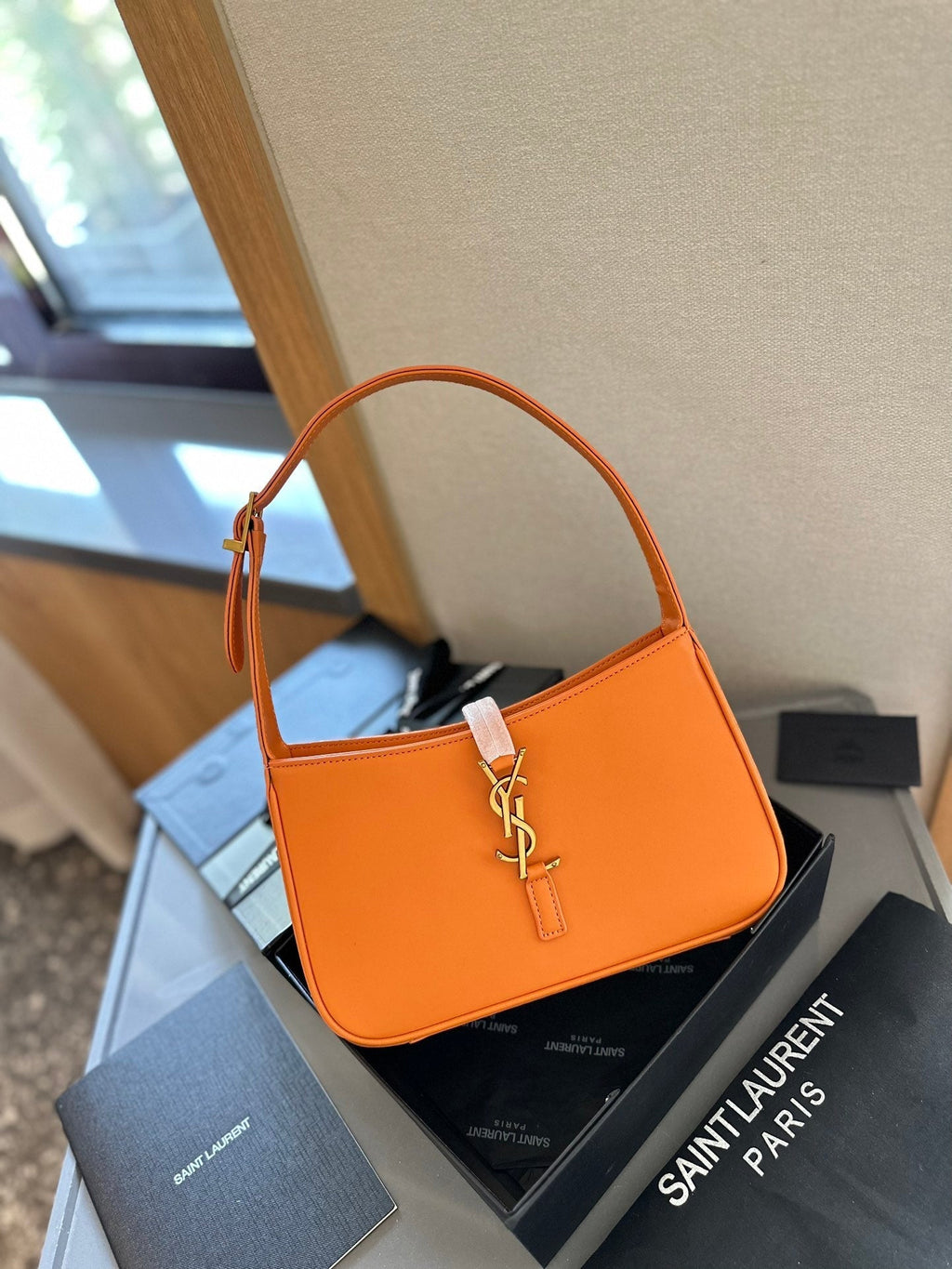 Shoulder Bag – Minimal Edition